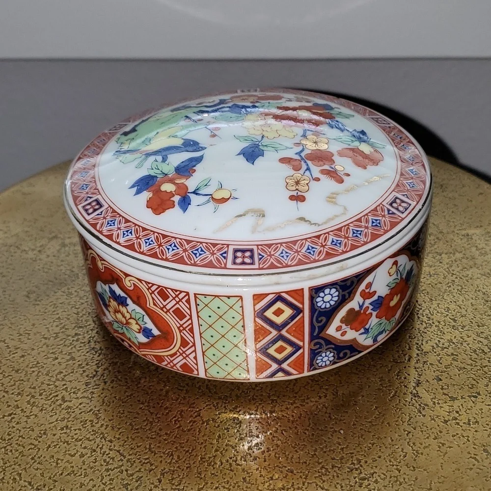 Imari Style Porcelain Trinket Box